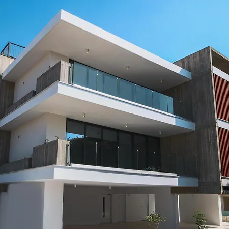 Avenue 203 3 Bed * Paphos